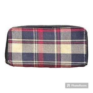 Plaid wallet